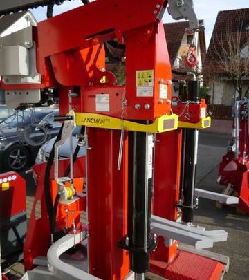 Landtechnik Schmieder - Lancmann ST i 26 C