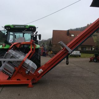 Lancman vollautomatisierte Wippkreissäge 