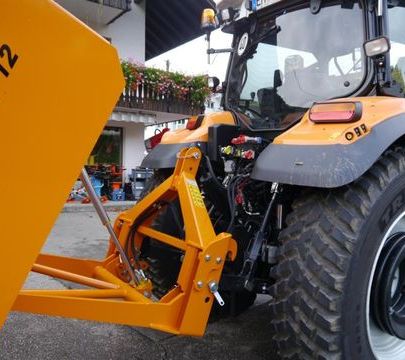 Landtechnik Schmieder - Kippschaufel Göweil GHU 12